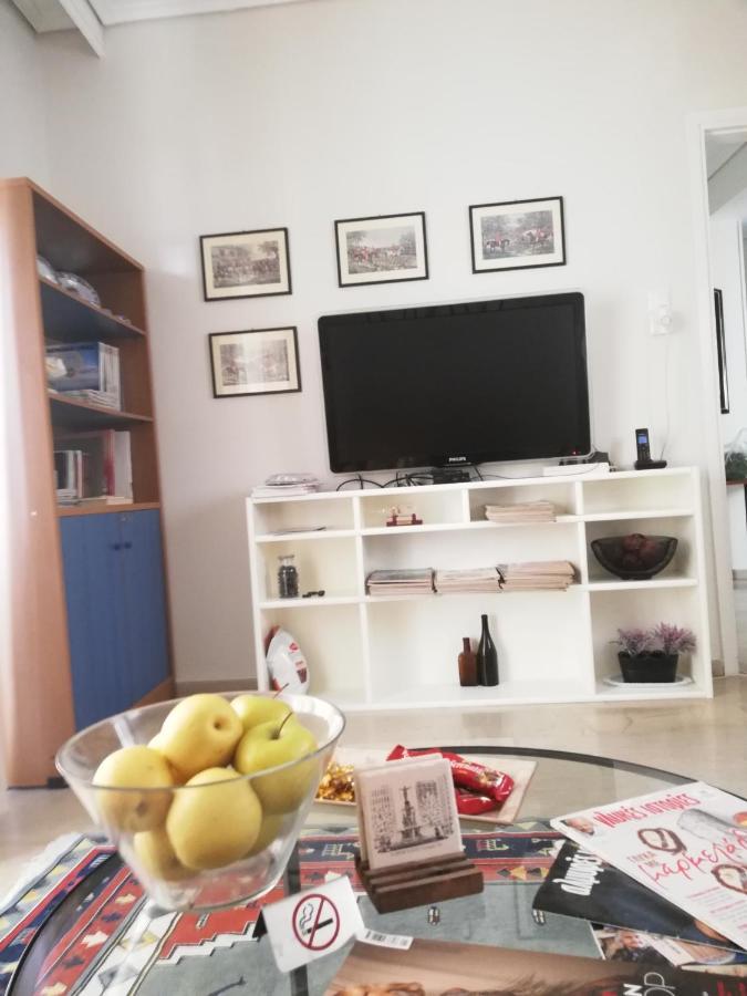 The Rose Apartment ヴォロス エクステリア 写真