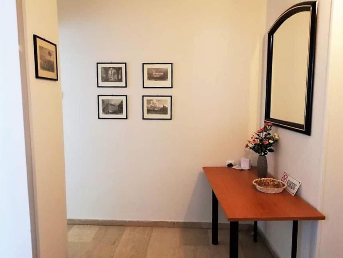 The Rose Apartment ヴォロス エクステリア 写真